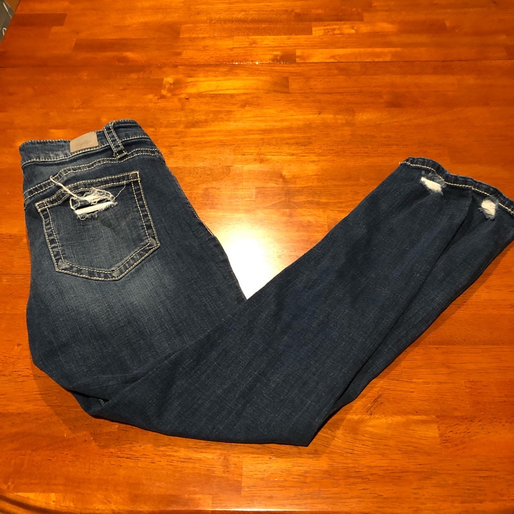 Like New!!! Daytrip Skinny Jeans from Buckle